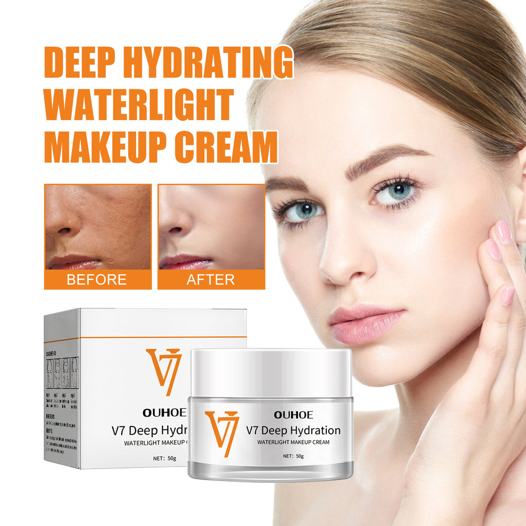 jar of moisturizing brightening face cream