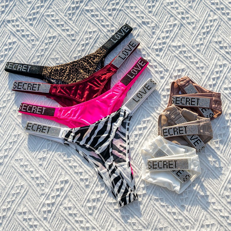 Tanga com Strass Cintura Baixa