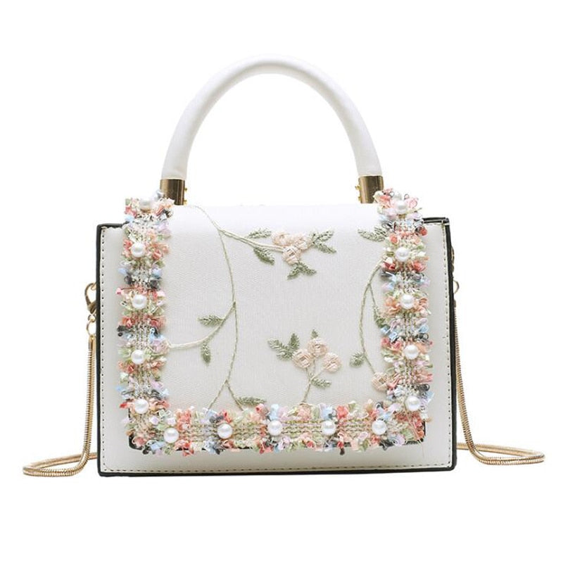 Clutch de Renda com Corrente