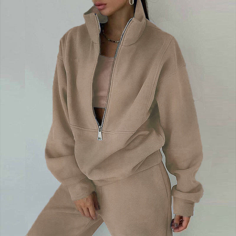 Conjunto Tracksuit Feminino em Forro Polar