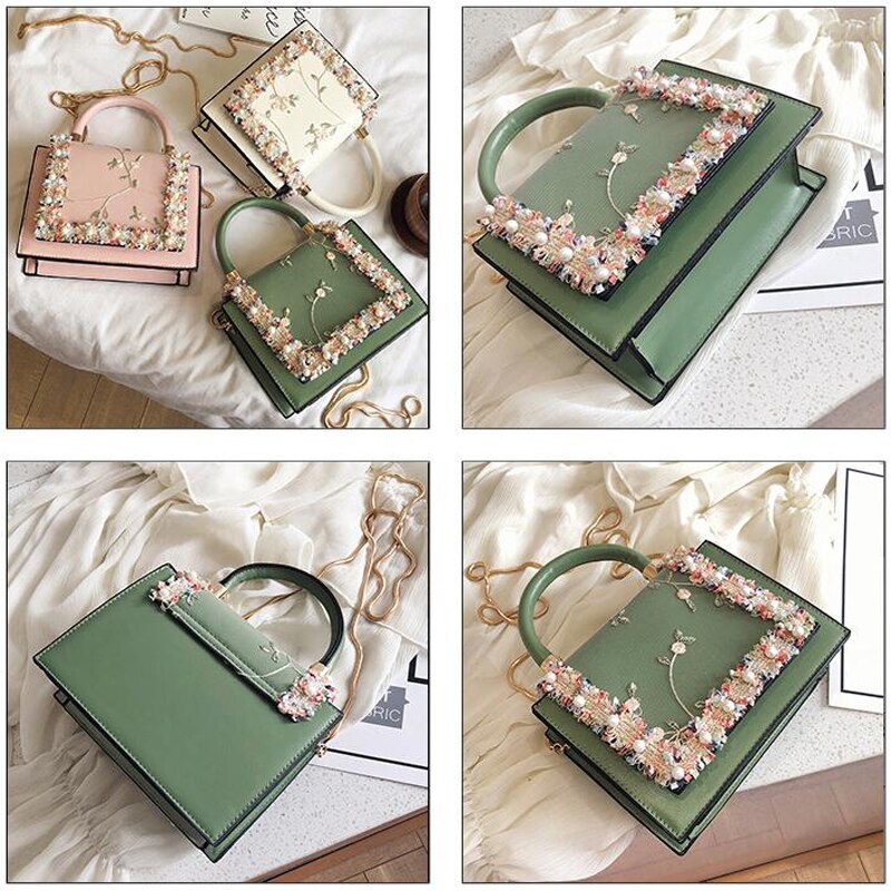 Clutch de Renda com Corrente