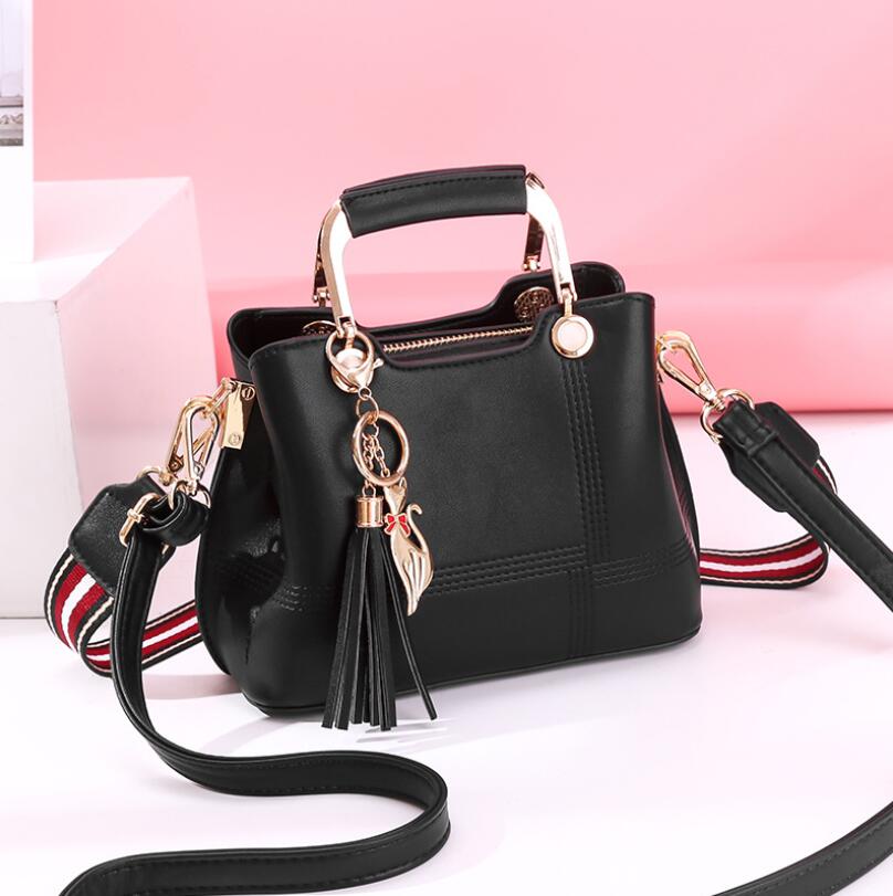PU messenger crossbody bag