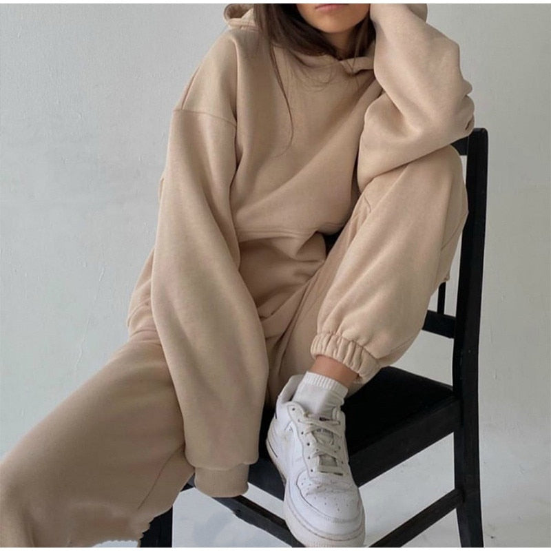 Oversized fleece hoodie and pants set