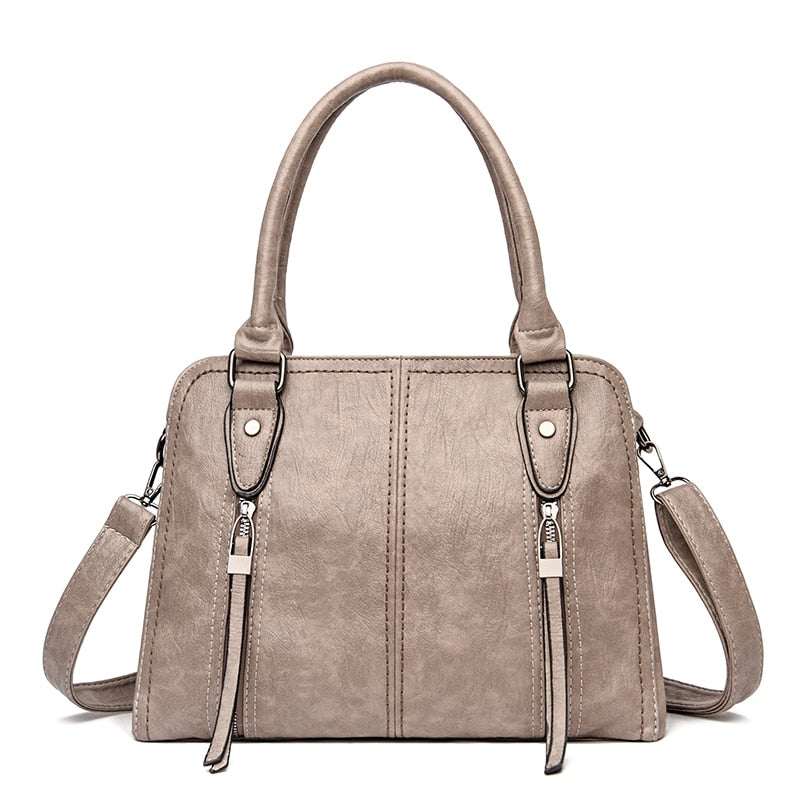 Retro everyday handbag