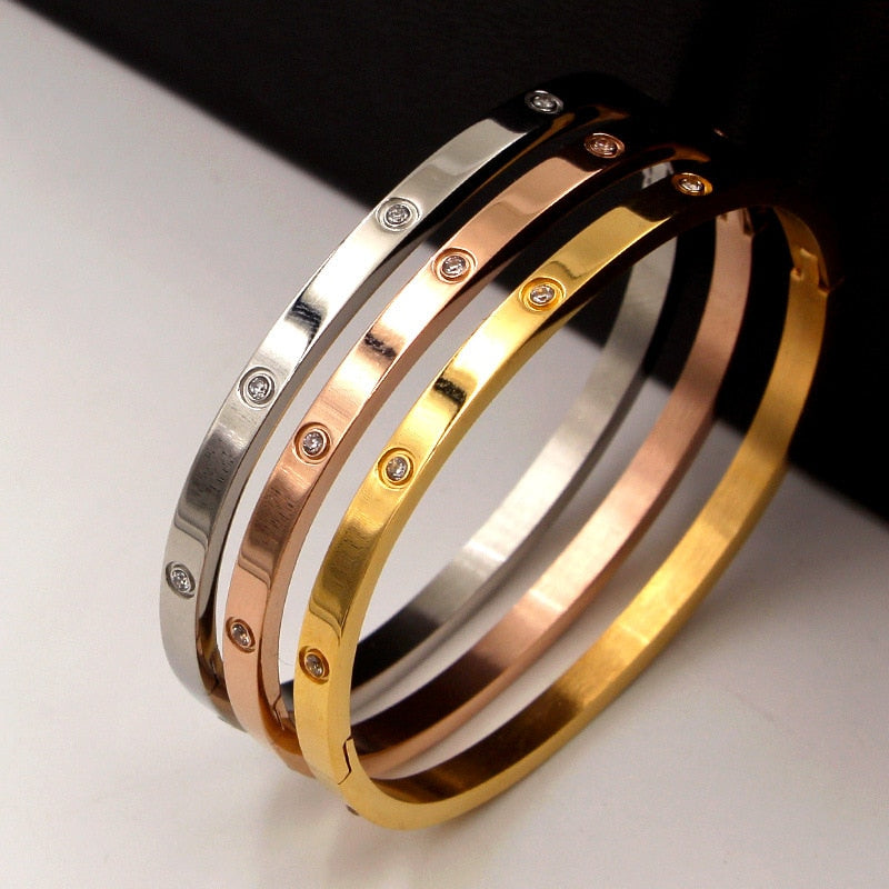 Beautiful Lovers Bracelets Woman Stainless Steel Bangles and Golden Jewelry Gifts