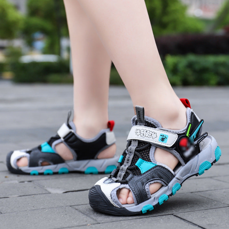 Spring And Summer New Children's Mesh Casual Shoes Fashion Sandals Baotou Velcro Trend