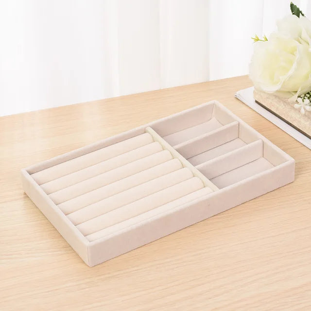 Plush jewelry storage box box rings earrings bracelets necklaces display shelf