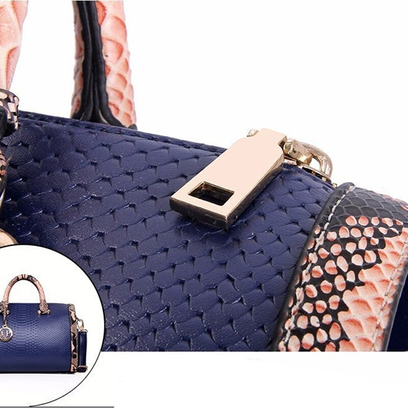 PU crocodile print structured shoulder bag