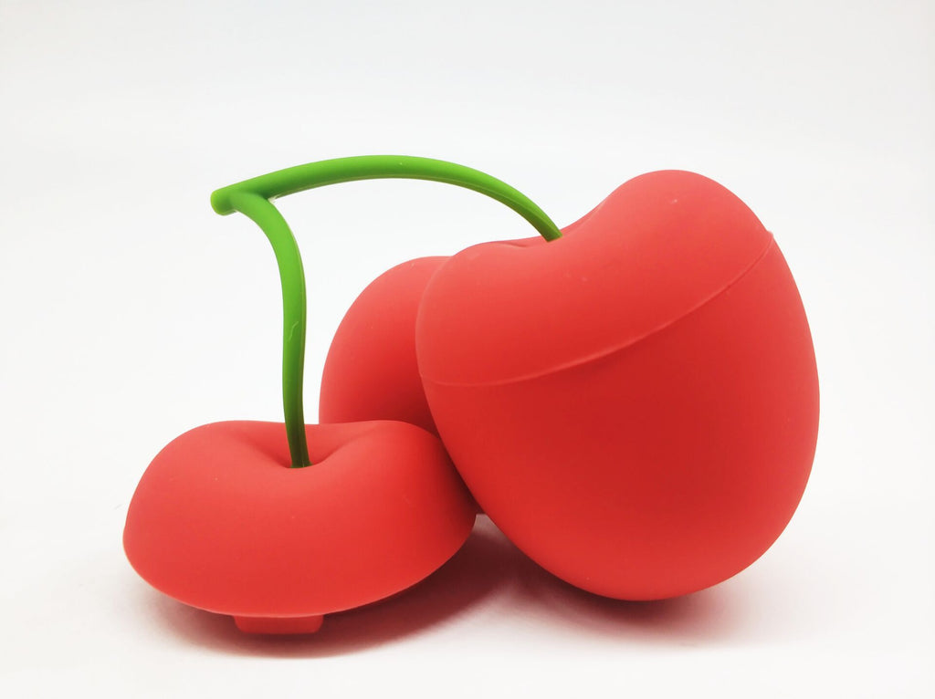 lip plumper device in box