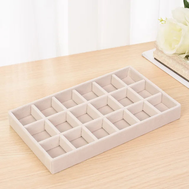 Plush jewelry storage box box rings earrings bracelets necklaces display shelf