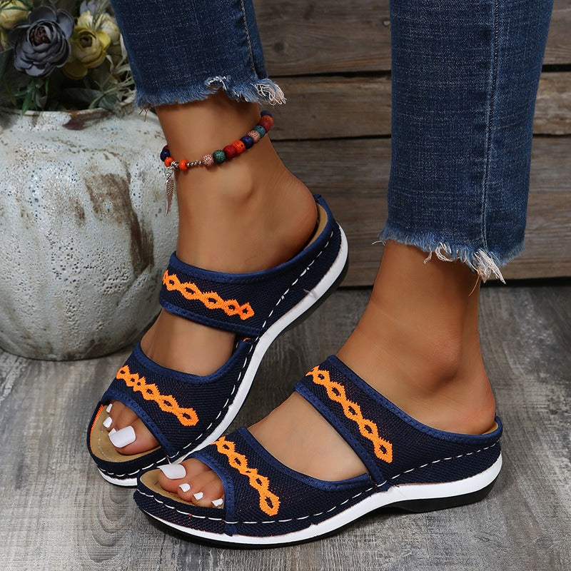 Size women's flying woven sandals with thick soles, low cut sloping heels, exposed toes, vintage