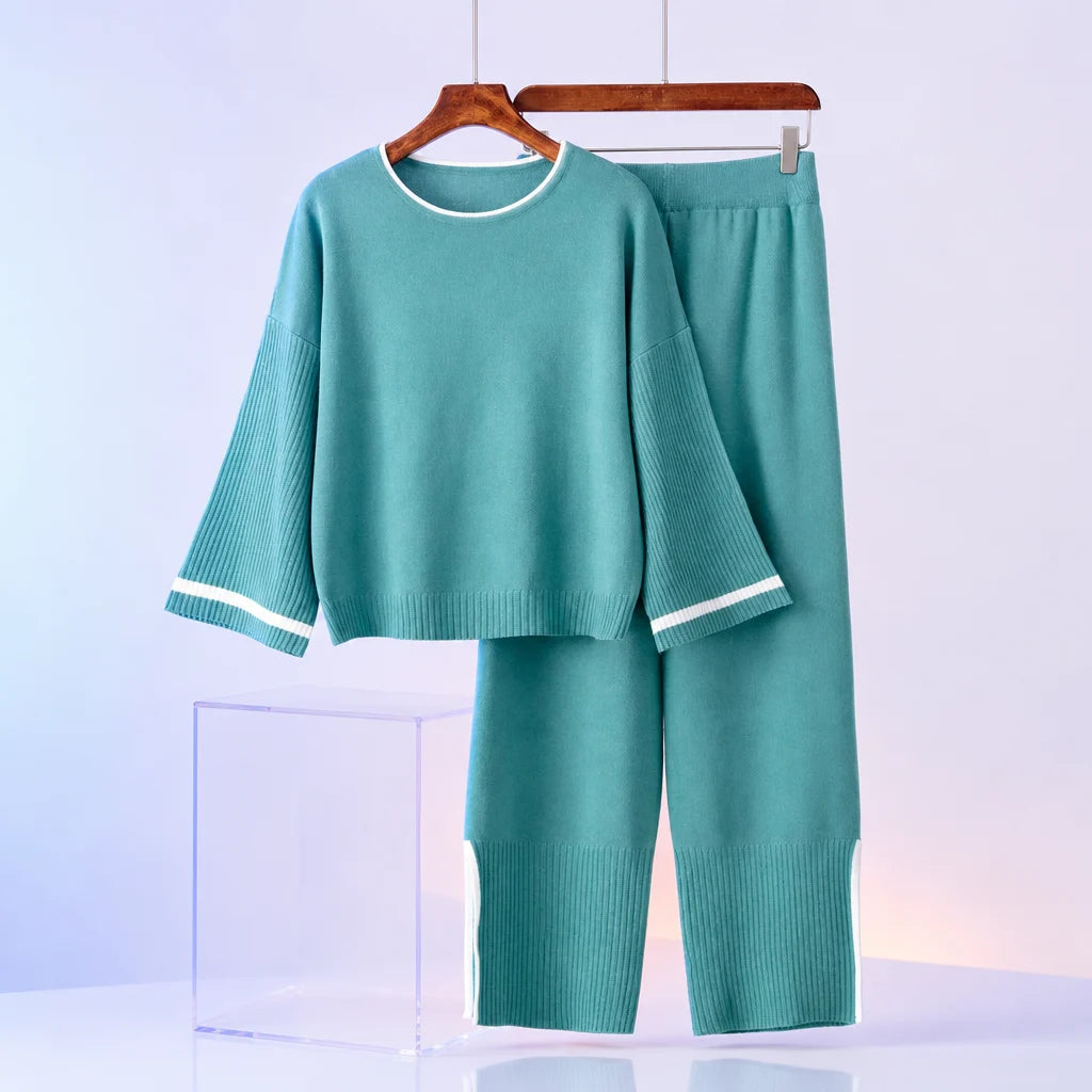 Women’s green knit two-piece set